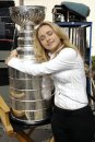 Stanley Cup фотография #3 (источник - https://vk.com/id9817481)